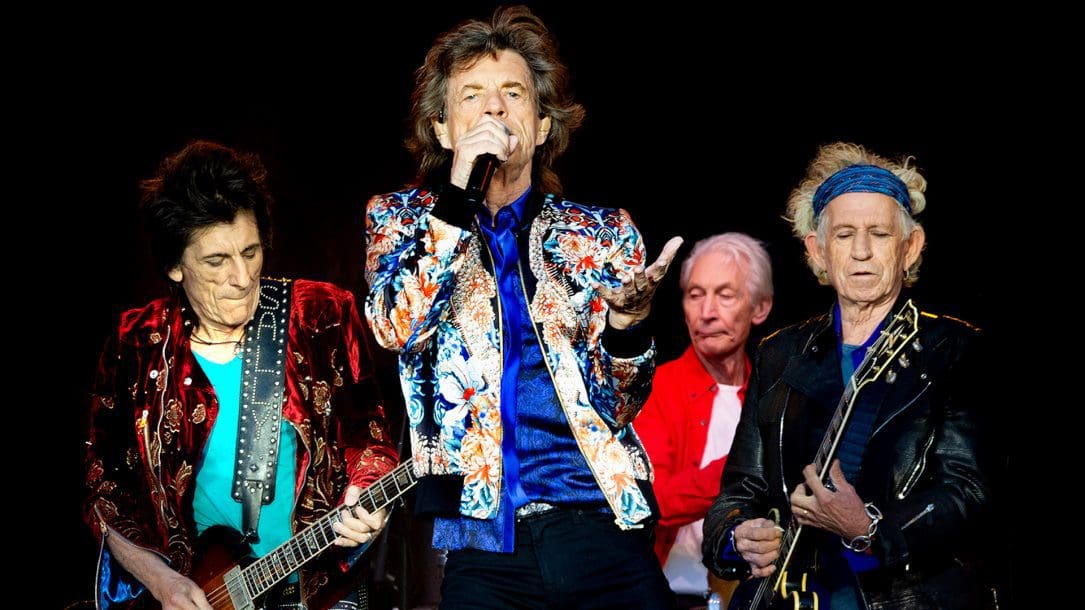 Ronnie Wood: Mick Jagger «sta andando bene» dopo l'operazione