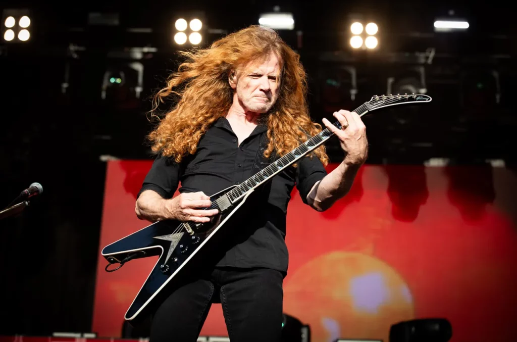 Megadeth defends fan from concert security
